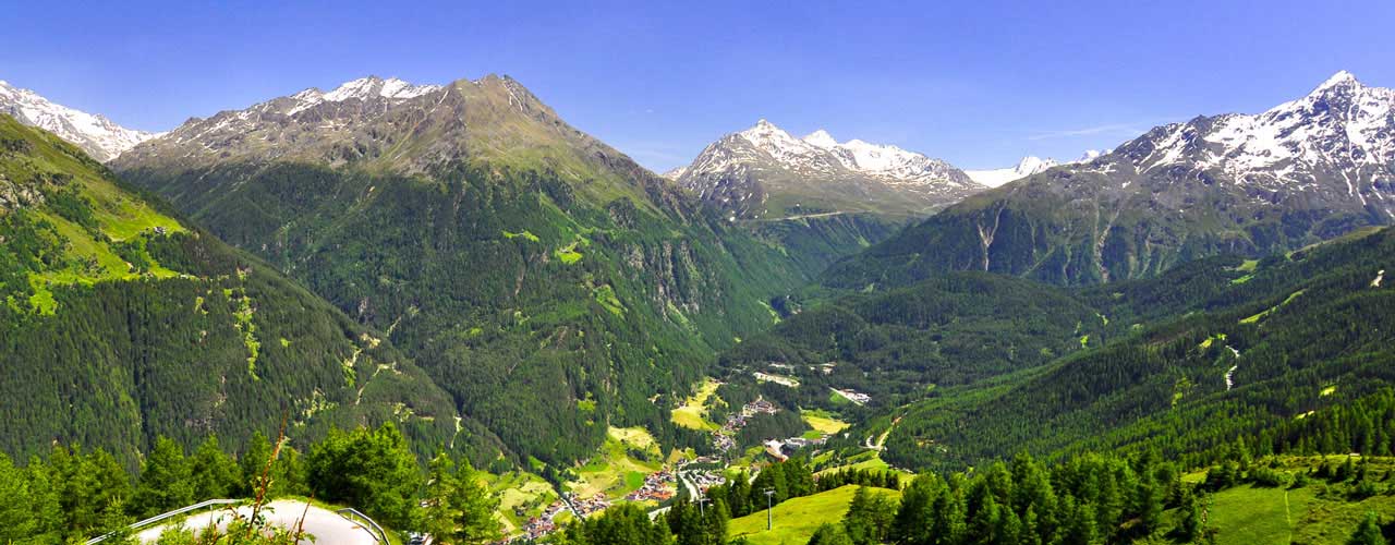 Ferienwohnungen und Ferienhäuser in Hochoetz / Tirol