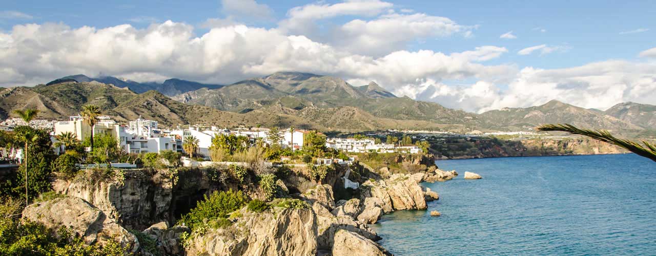 Ferienwohnungen und Ferienhäuser in Nerja / Region Málaga