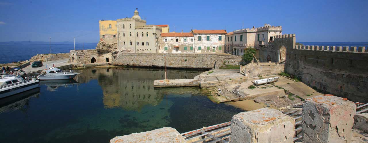 Ferienwohnungen und Ferienhäuser in Rio Nell'Elba / Region Livorno